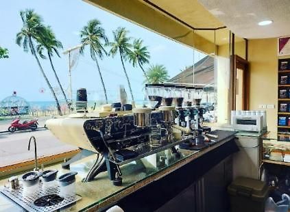 Luxury Semi-2bed Pool Near & Walking Street! อพาร์ทเม้น