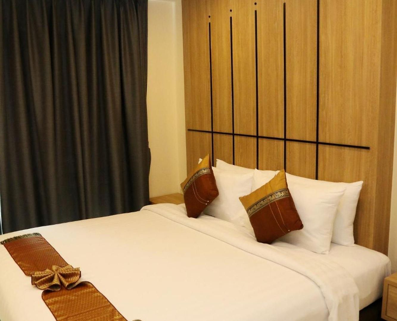 Crystal Palace Luxury Hotel Pattaya