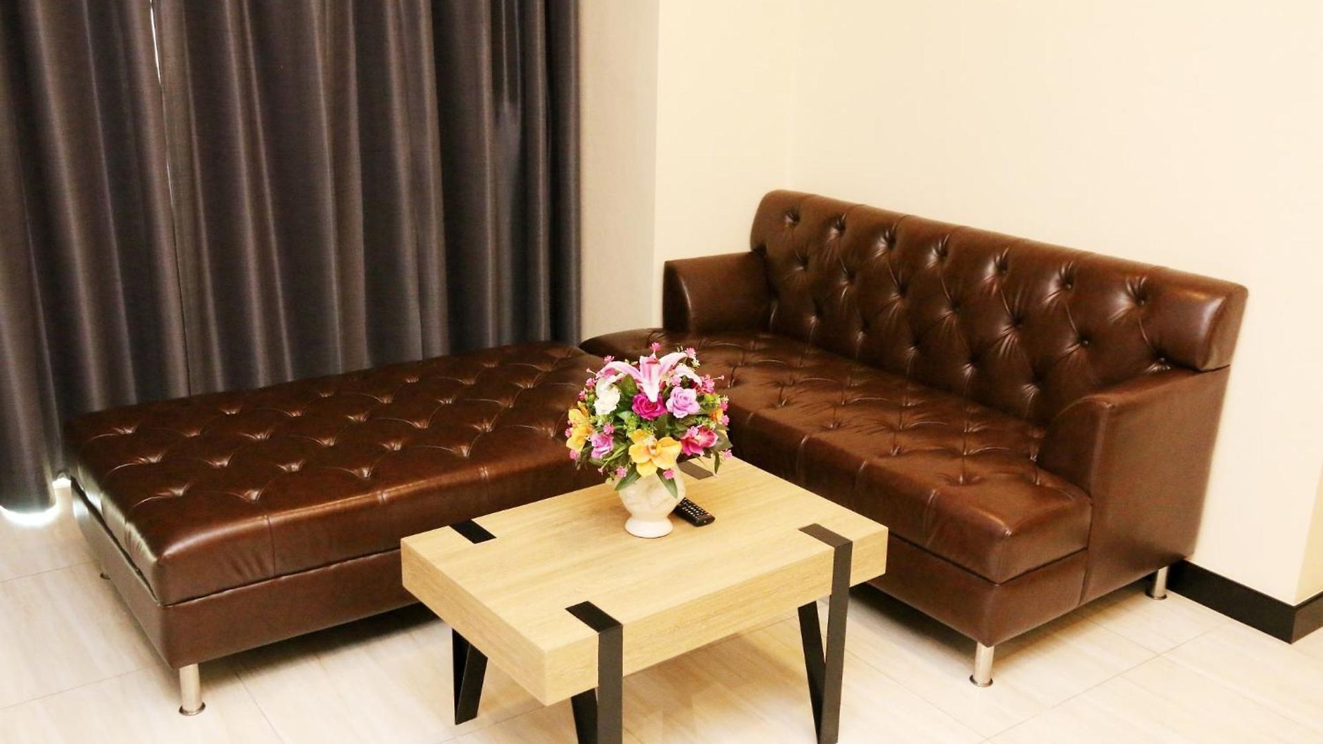 Hotel Crystal Palace Luxury Pattaya