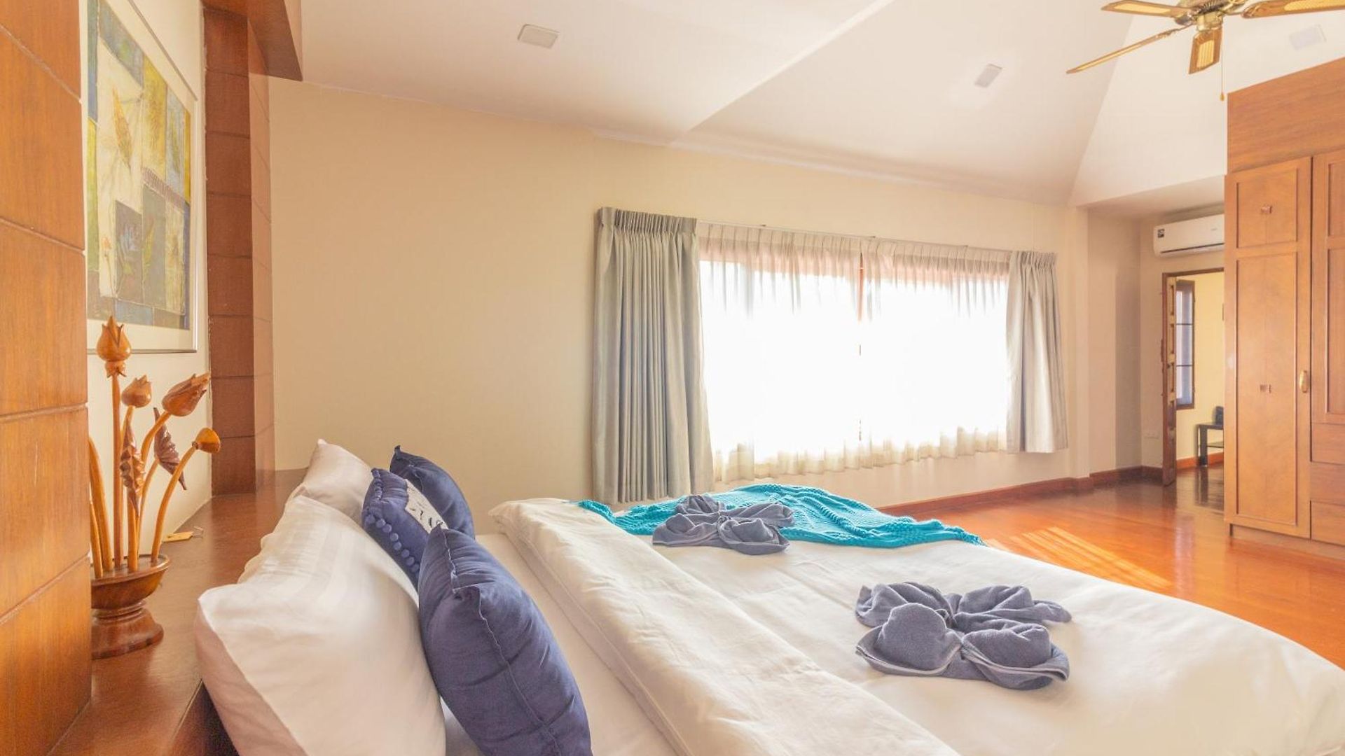3br Bali Style Privatepool Near Main Road Large Pool * Pattaya