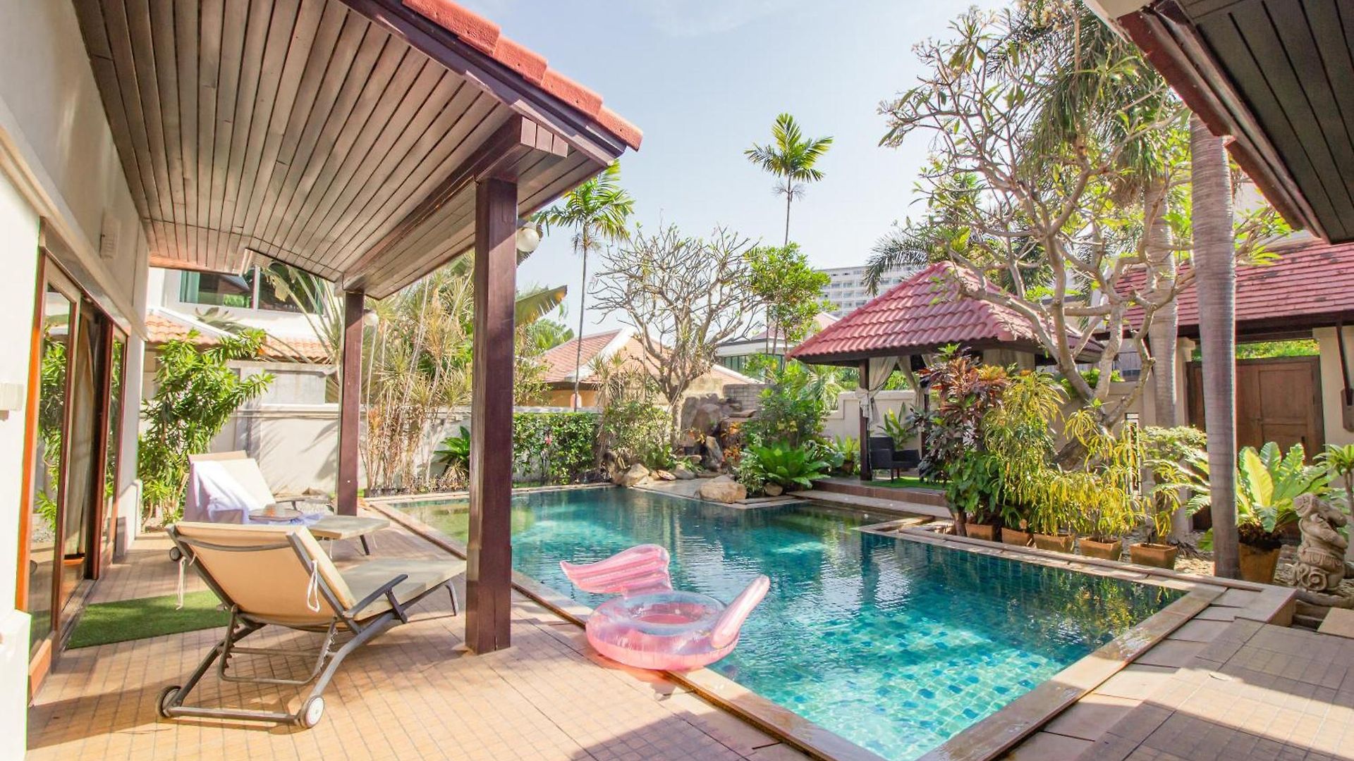 3br Bali Style Privatepool Near Main Road Large Pool Villa Pattaya