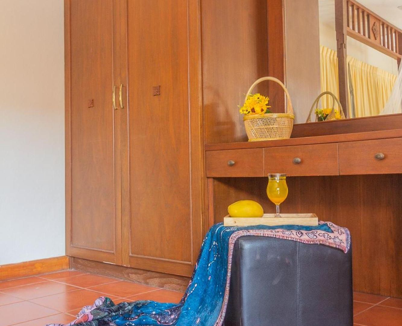 3br Bali Style Privatepool Near Main Road Large Pool Villa