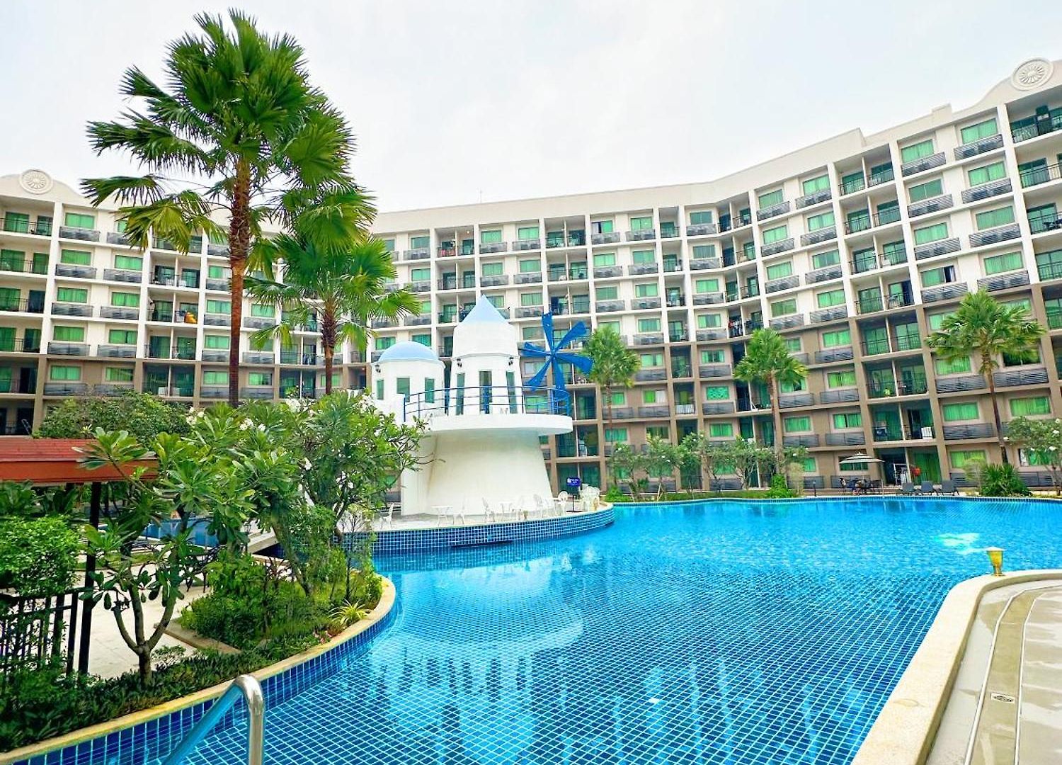 Arcadia Continental * Pattaya