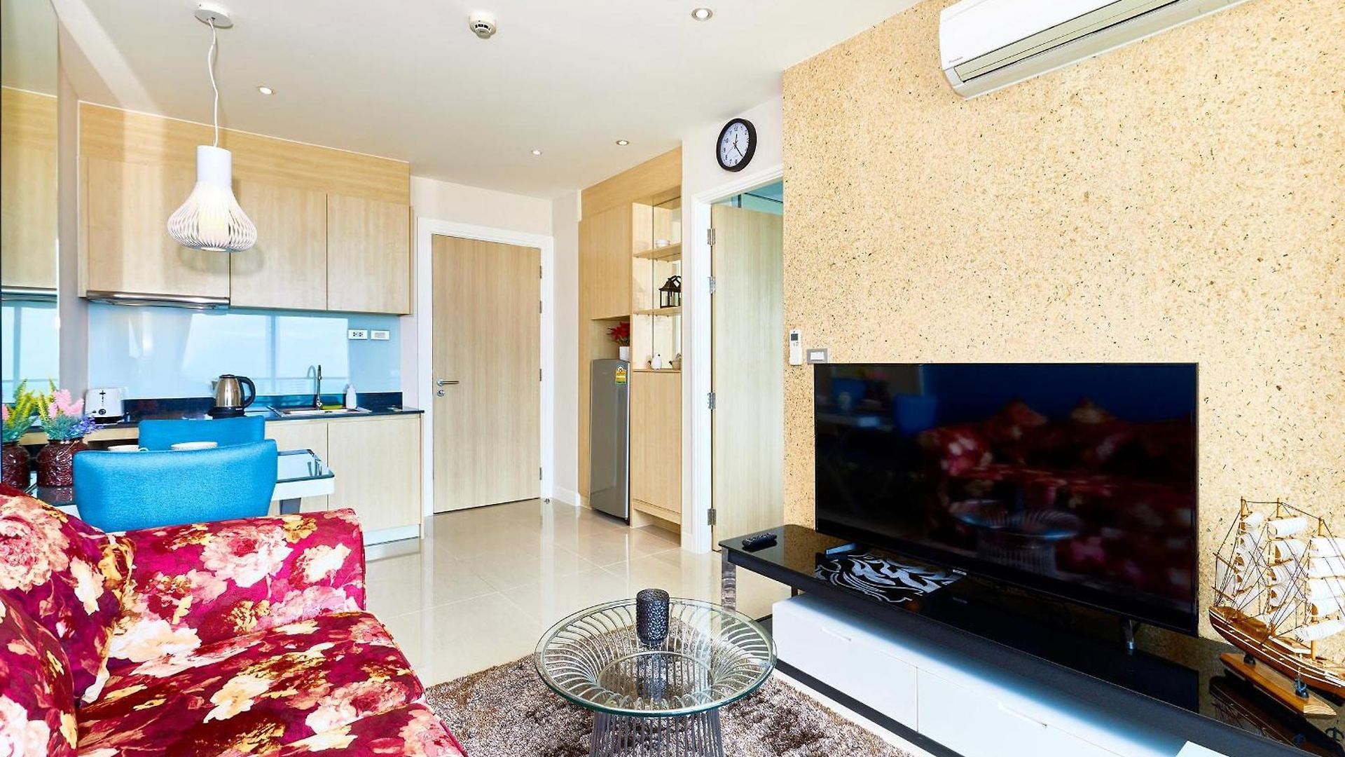 อพาร์ทเม้น Fresh Vibe Sea View Or Pool Access Jomtien
