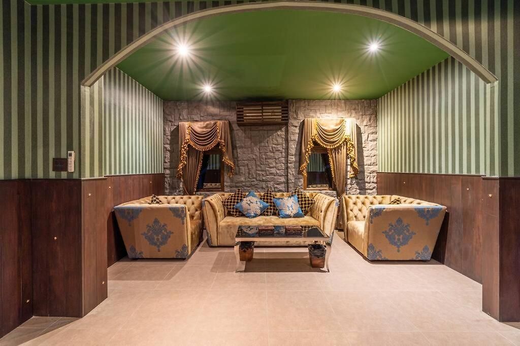 The Castle Pratumnak Hill 6 Bedroom อพาร์ทเม้น *