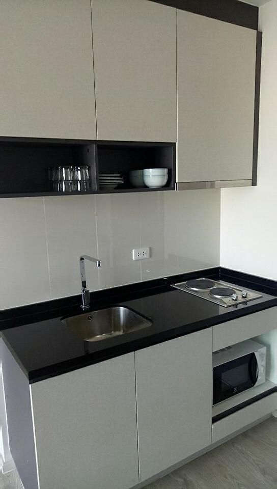 The Base By Feng อพาร์ทเม้น Pattaya