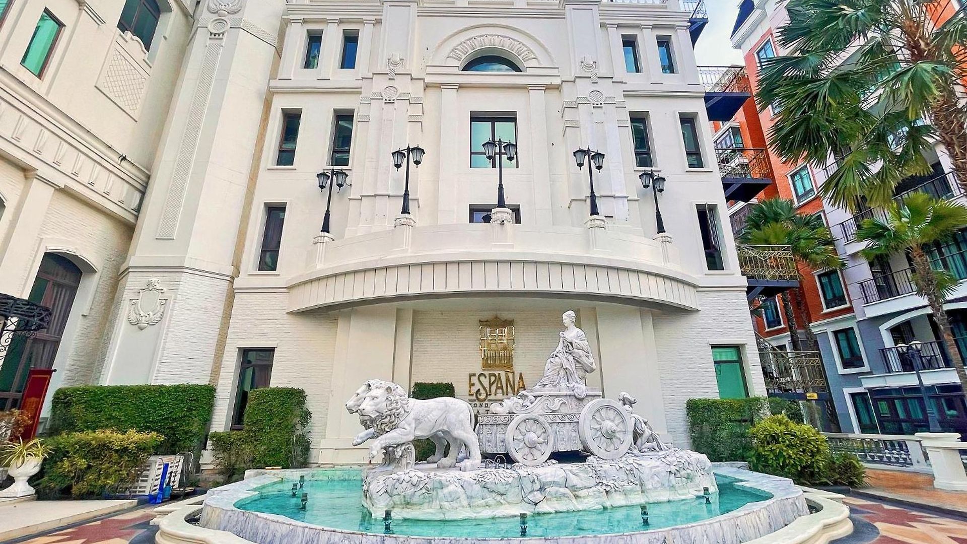 อพาร์ทเม้น Espana Vacation Jomtien & Yahaha Pattaya