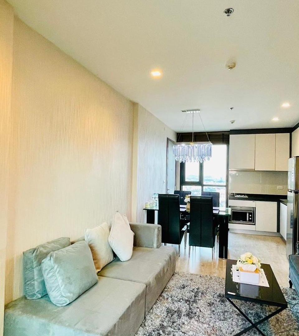 อพาร์ทเม้น The Base 2 Bed 2 Bath By Numam