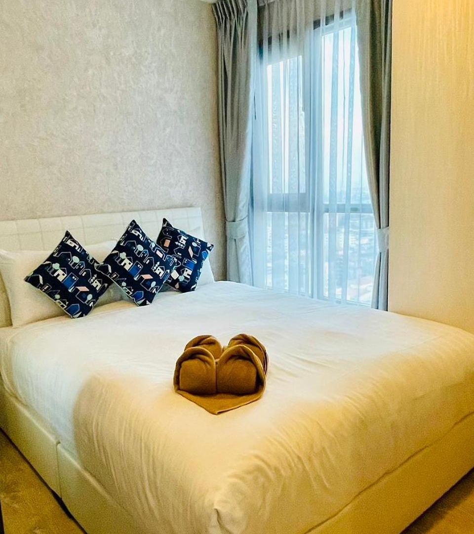 อพาร์ทเม้น The Base 2 Bed 2 Bath By Numam