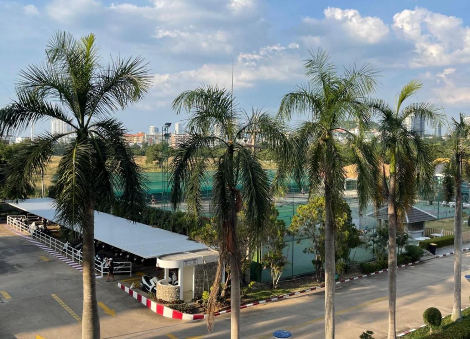 อพาร์ทเม้น จอมเทียน คอนโดเทล Pattaya
