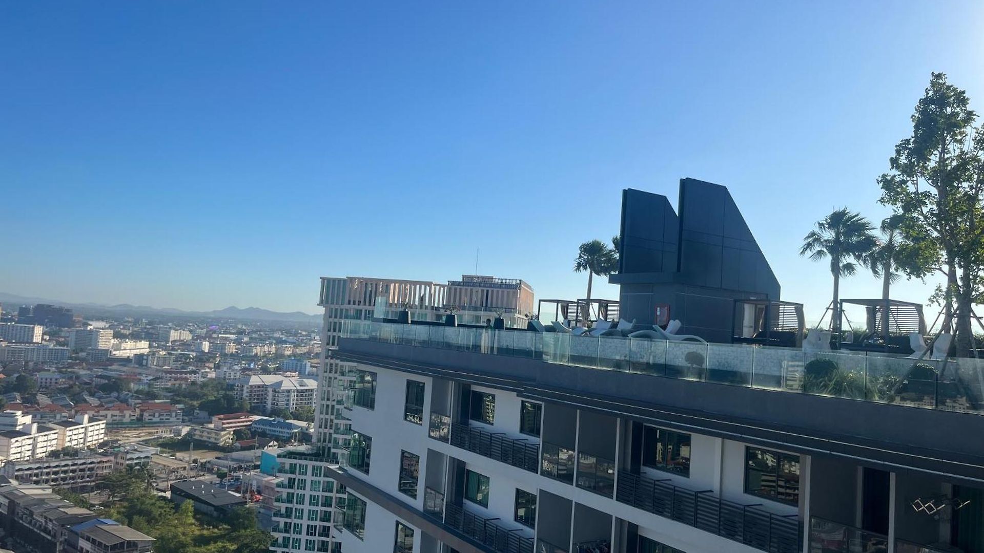 Arcadia Millennium Tower *