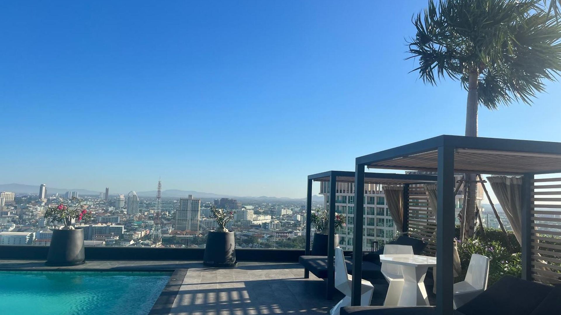 Arcadia Millennium Tower Apartment
