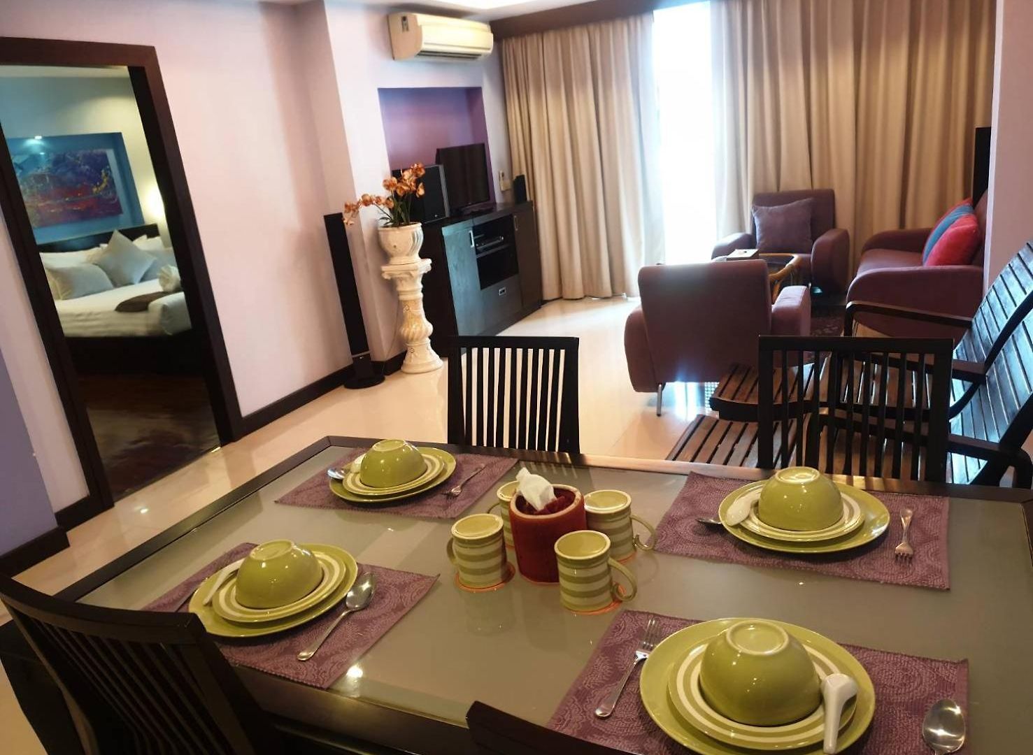 โรงแรม บารอน บีช Pattaya