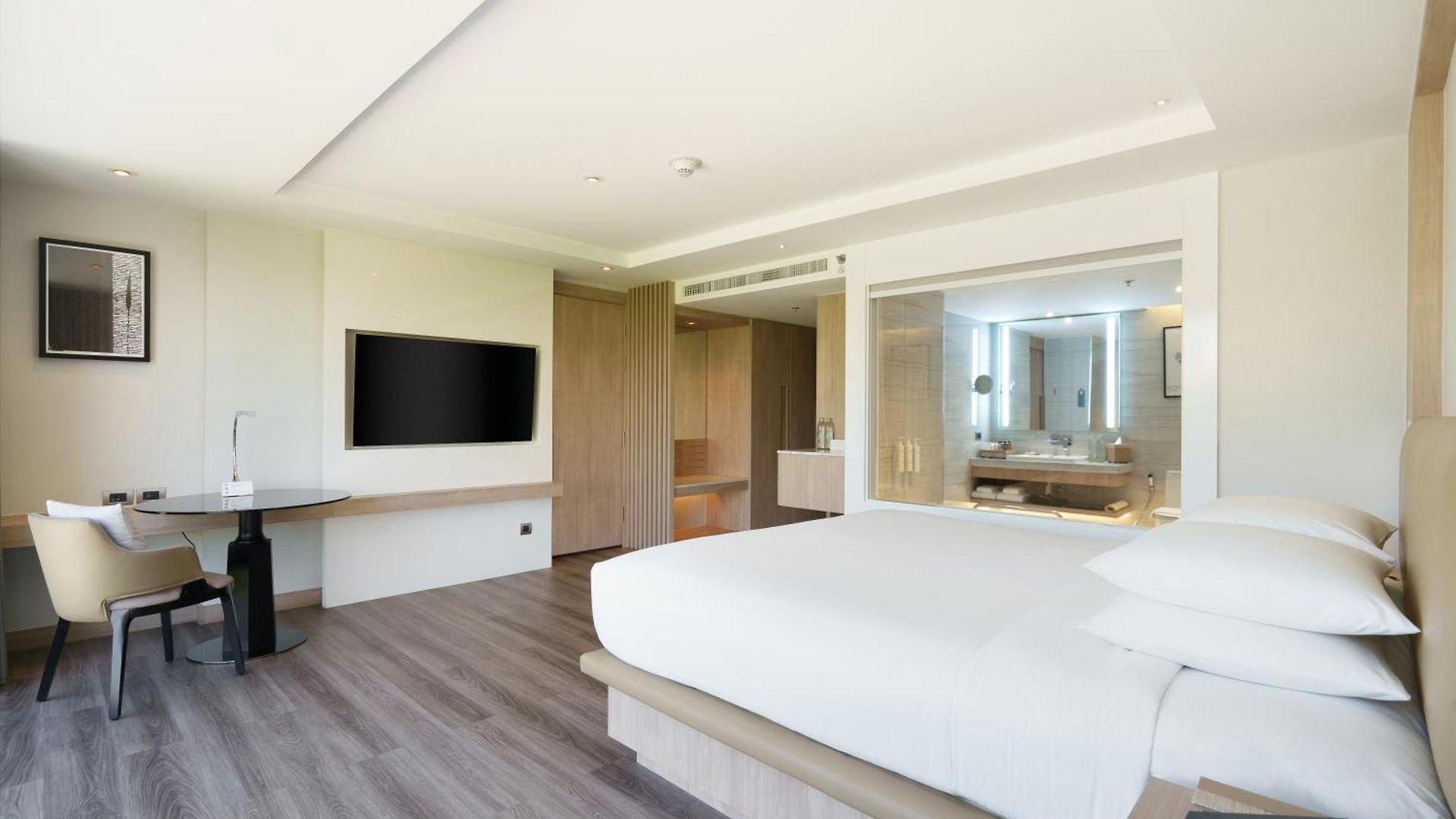 Courtyard By Marriott North