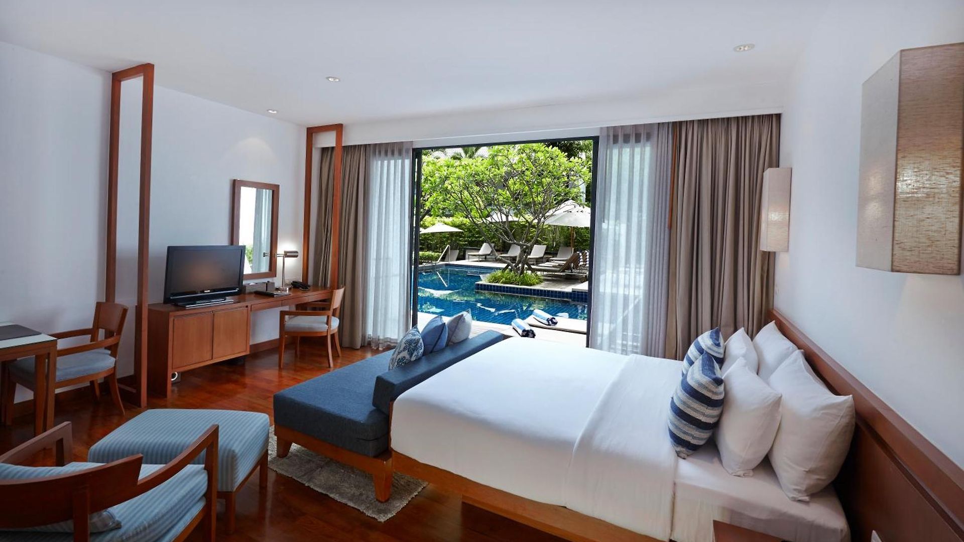 โรงแรม Woodlands Pattaya