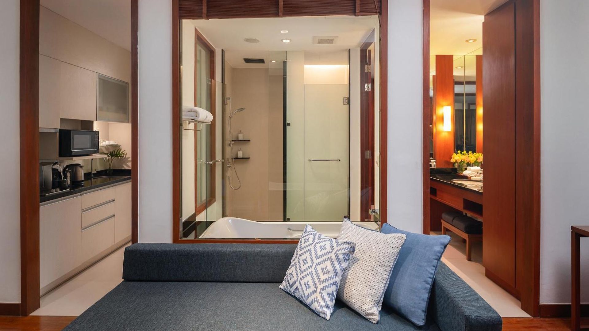 Woodlands โรงแรม