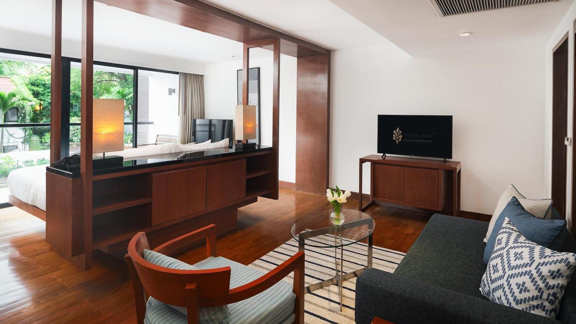 โรงแรม Woodlands Pattaya