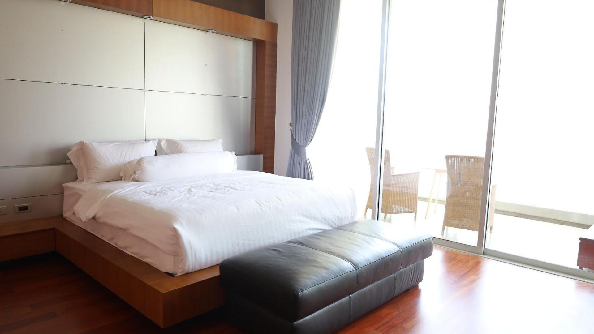 อพาร์ทเม้น Premium Oceanview