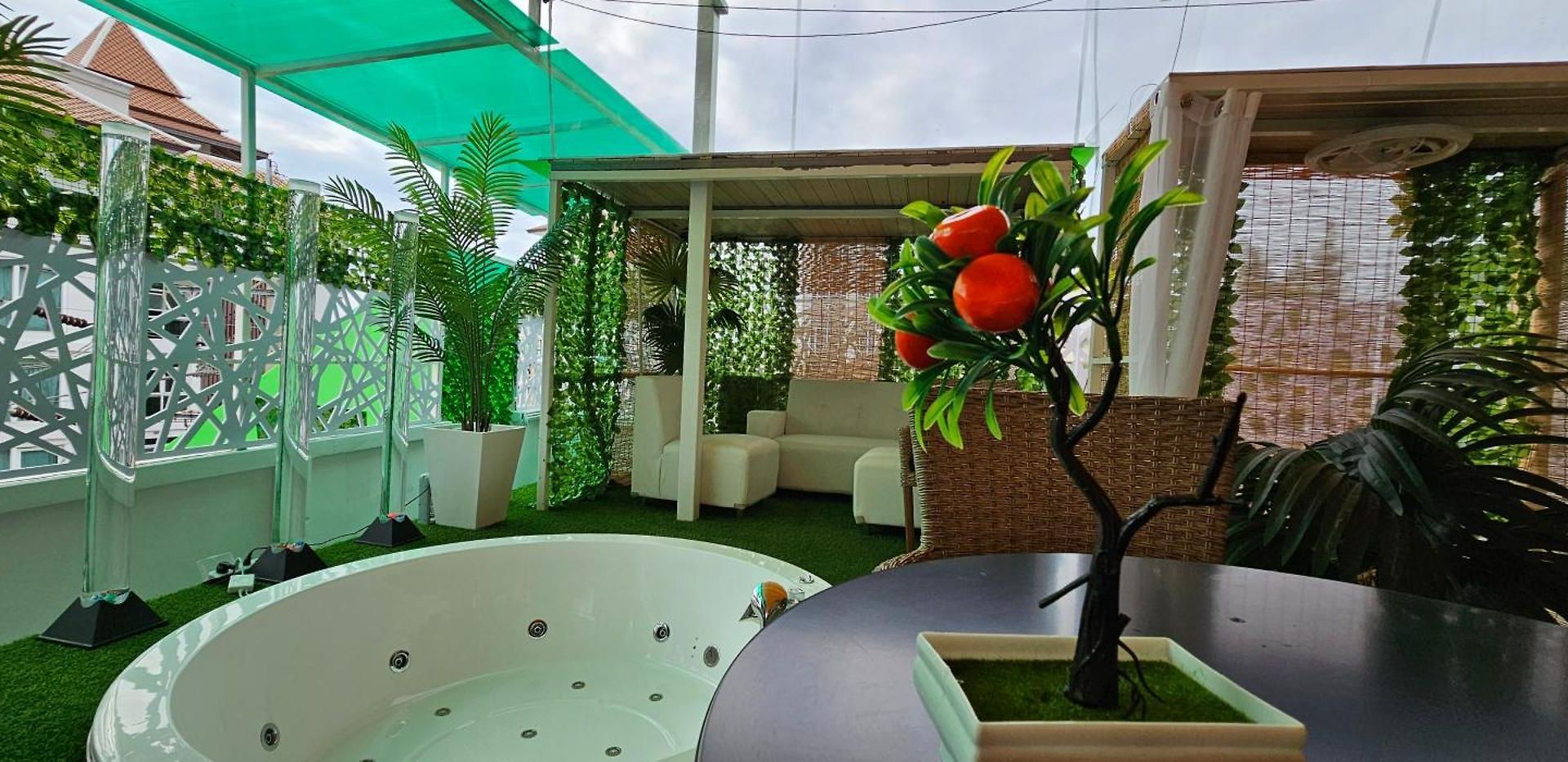 Xcess 4* Pattaya