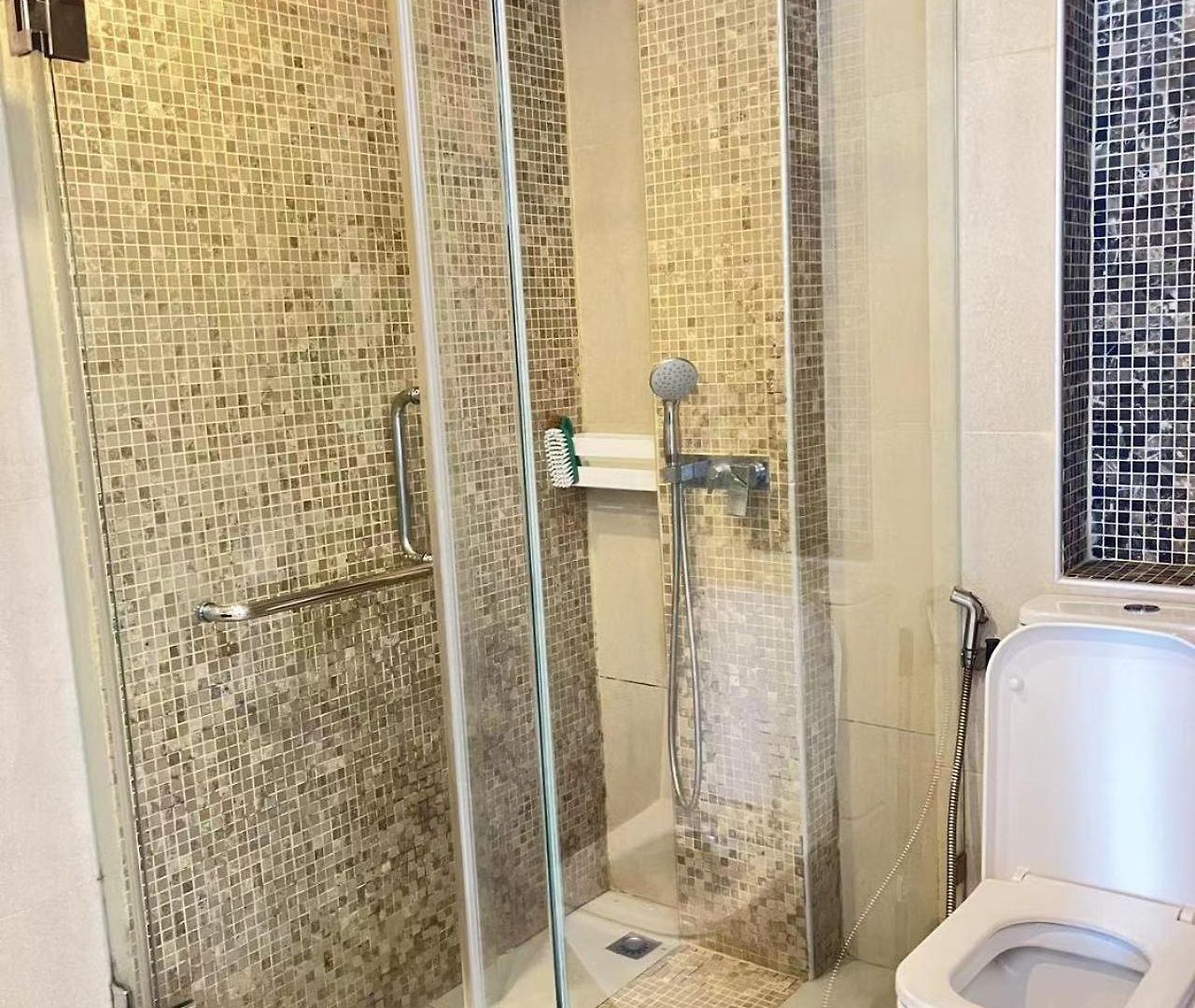 Apartment 芭提雅中心地带 Centara Avenue 一房公寓 5楼 紧邻海滩，酒吧街，高速互联网 Pattaya