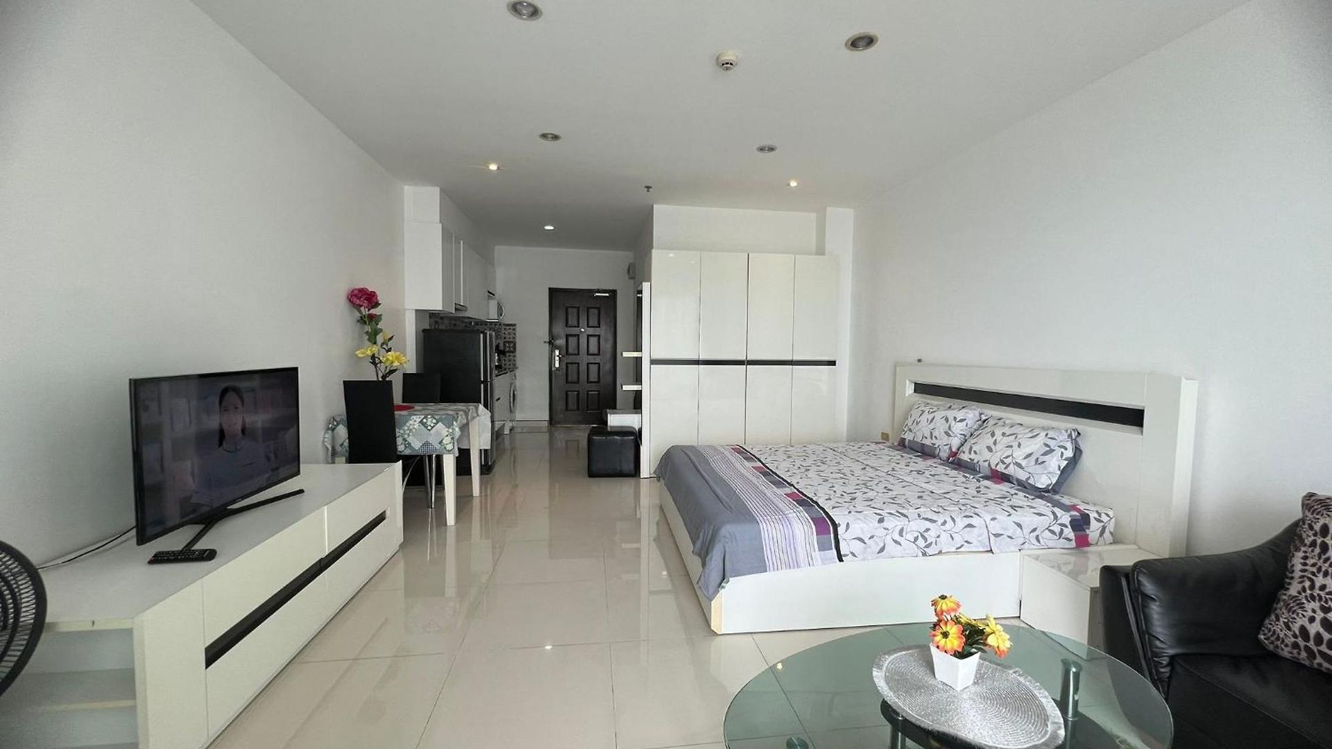 Viewtalay Beachfront By Nd อพาร์ทเม้น Pattaya