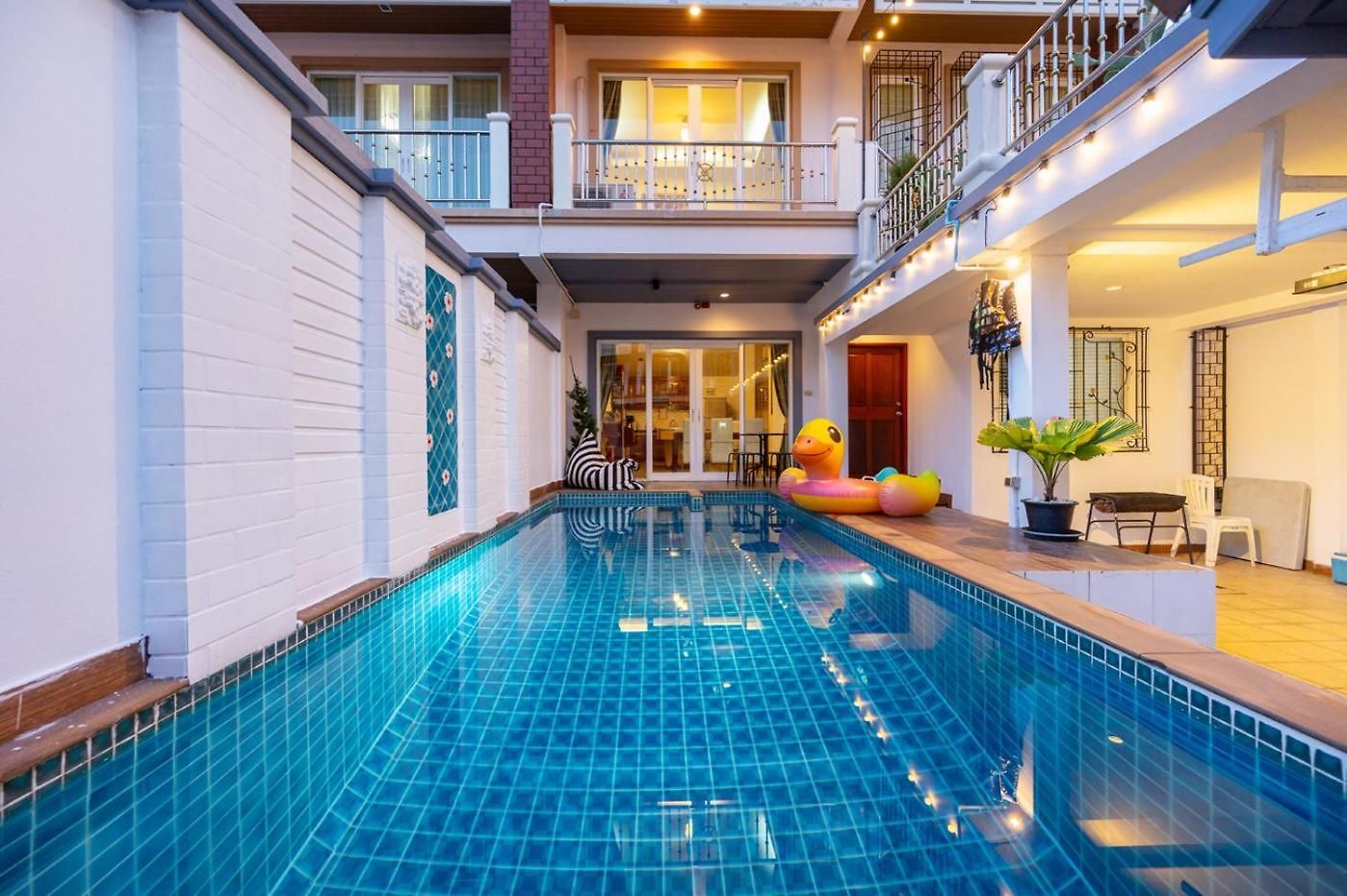 The Terrace Pratumnak Pool *