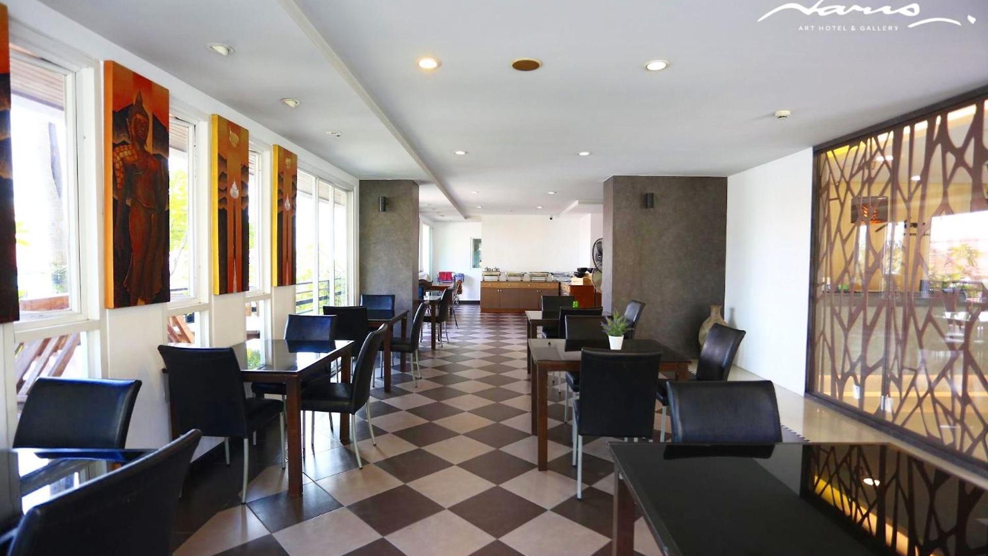 นริส อาร์ท โฮเทล โรงแรม 3*