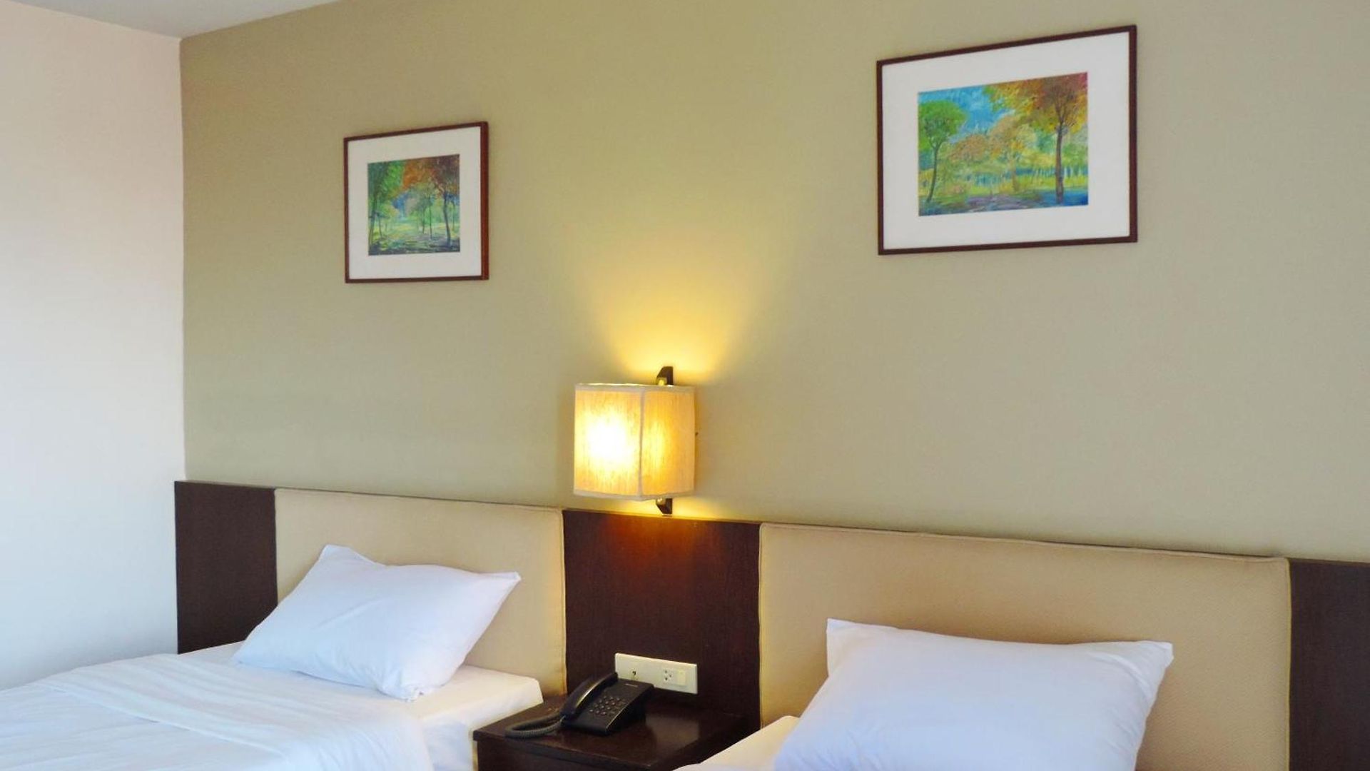 โรงแรม นริส อาร์ท โฮเทล Pattaya