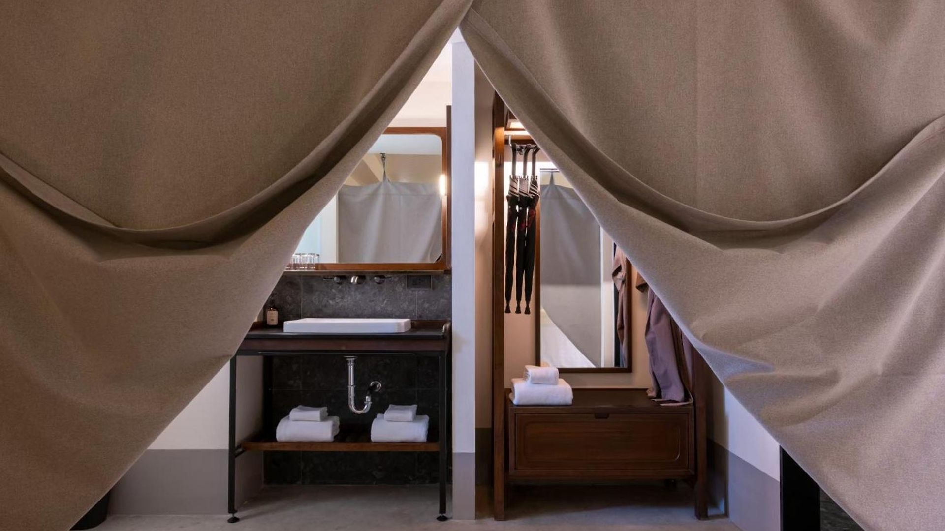 Payaa โรงแรม