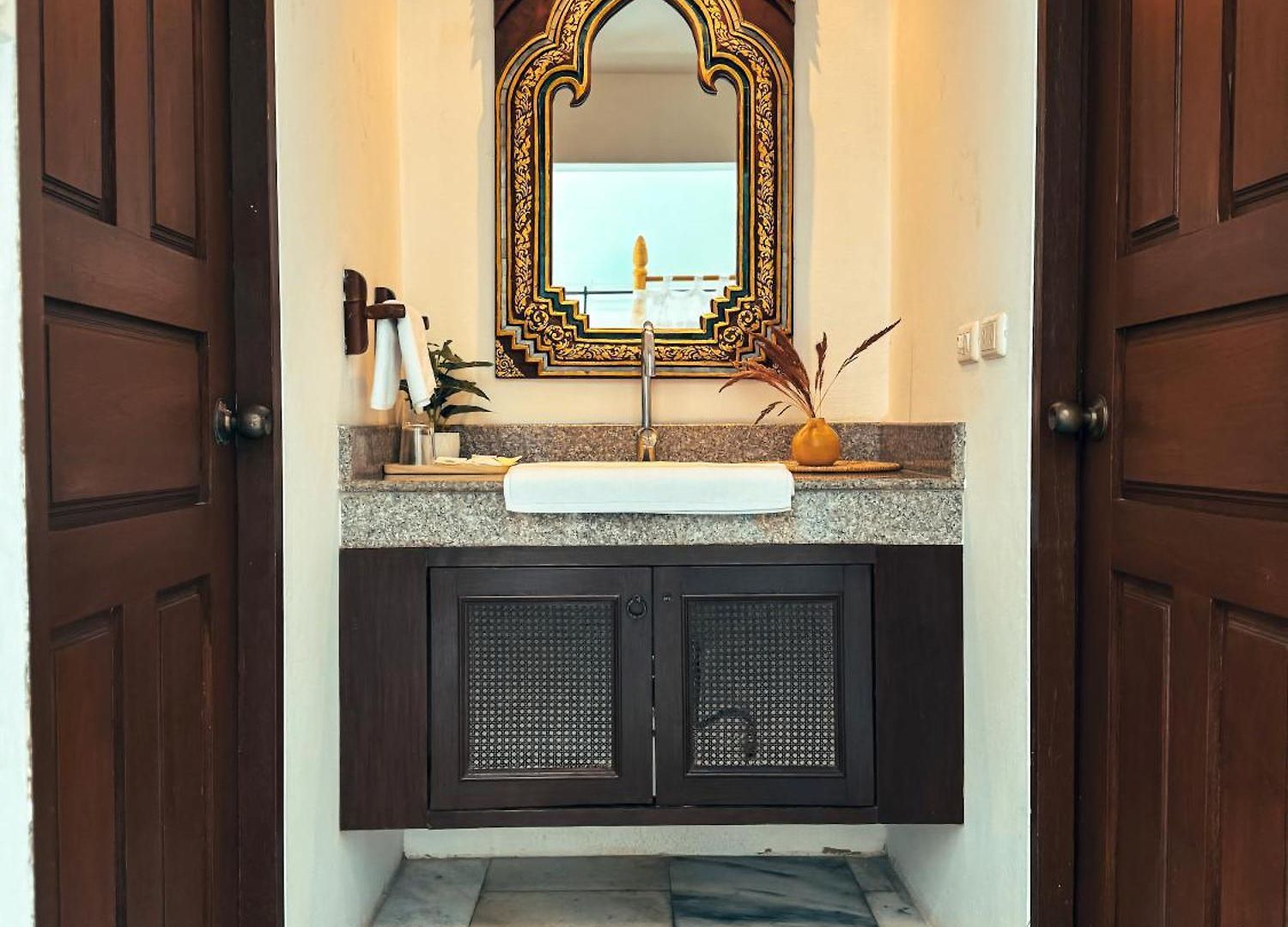 Raya Private Pool
