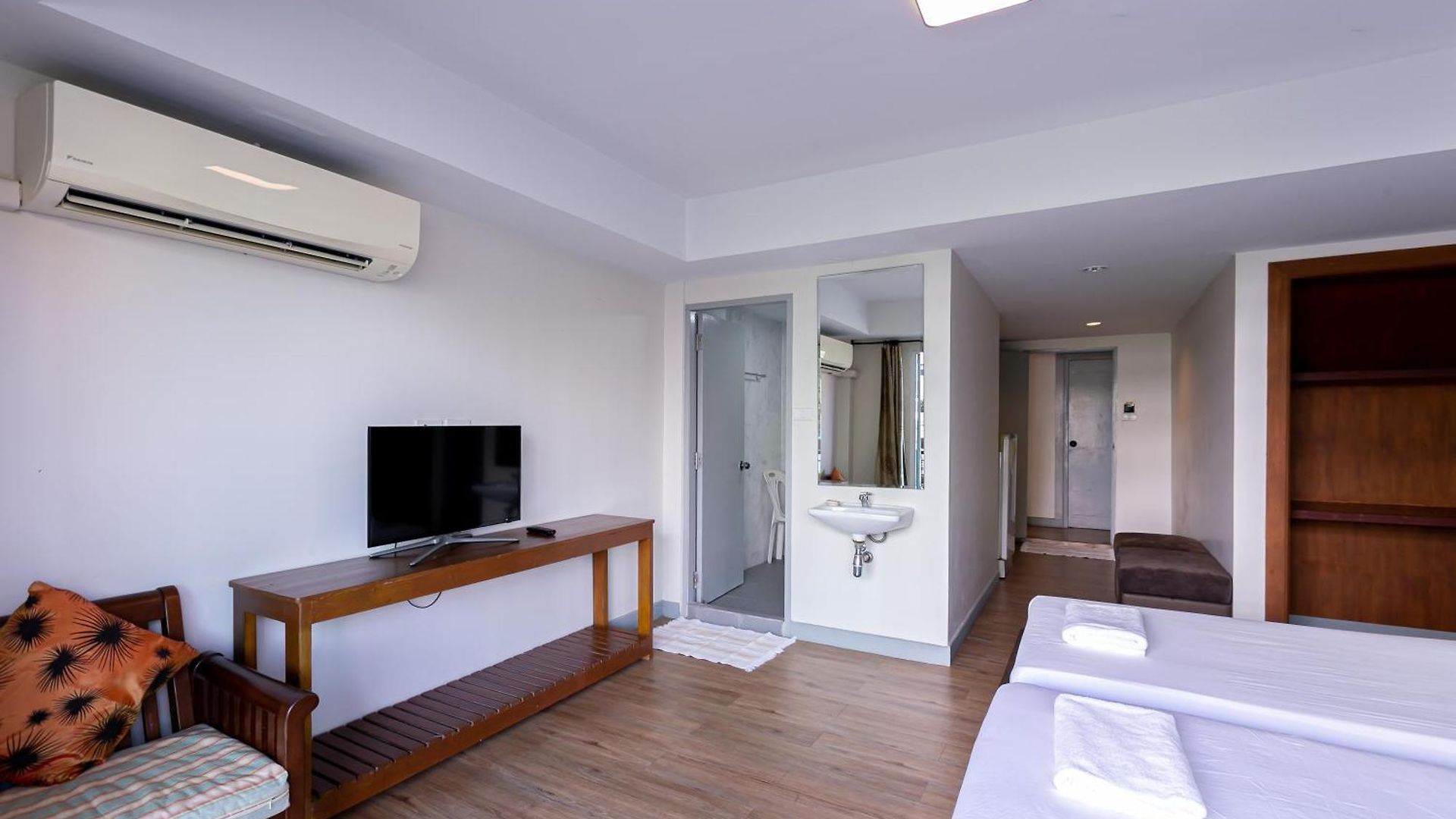 Wong Amat House Pattaya