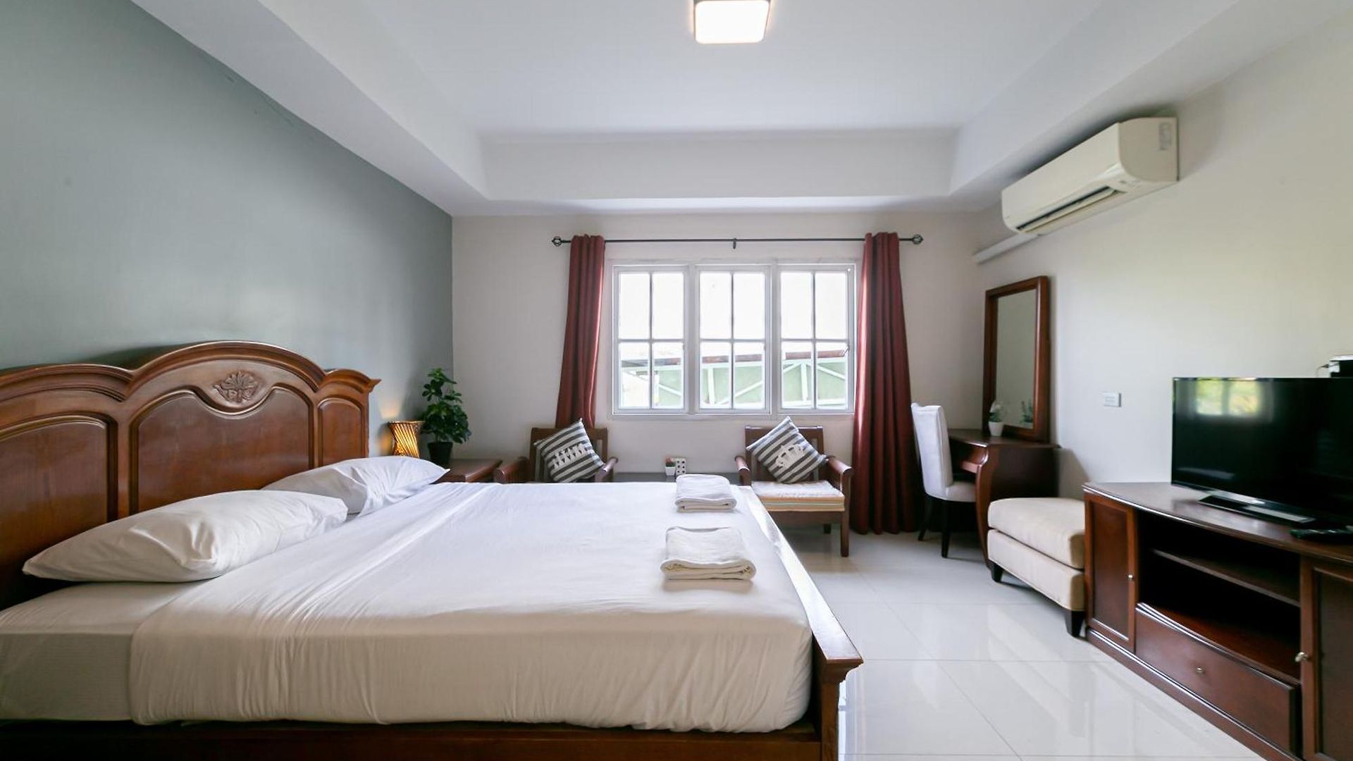 โรงแรม Wong Amat House