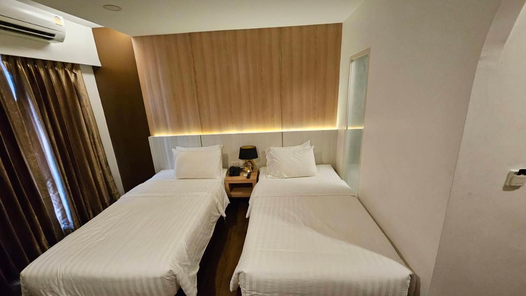 M Casa Hotel