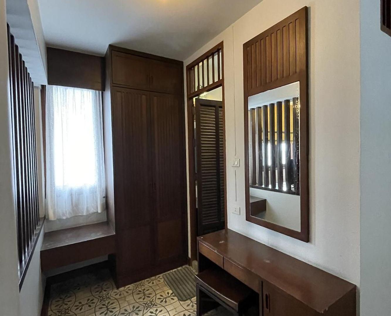 Hotel Keerati 2*