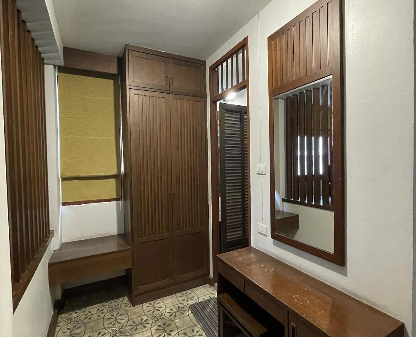 Keerati Hotel 2*