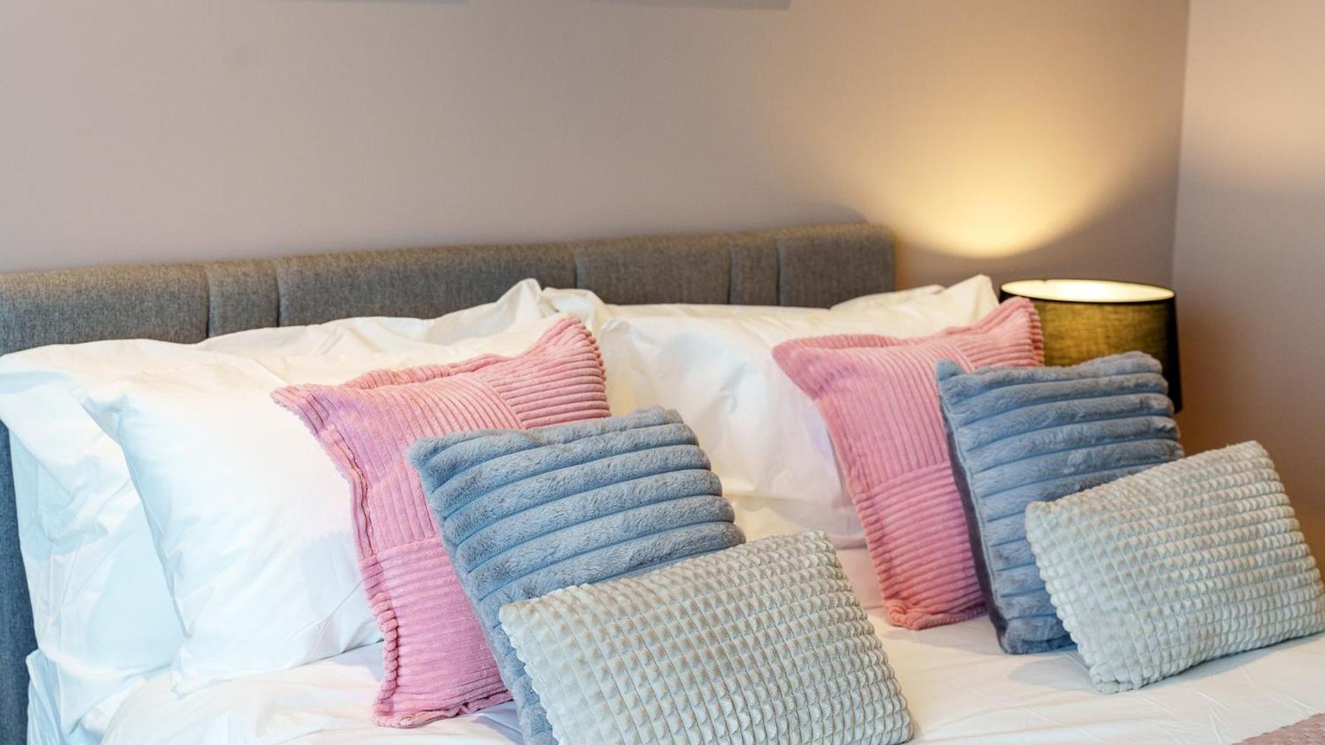 Pattaya Central Suites อพาร์ทเม้น