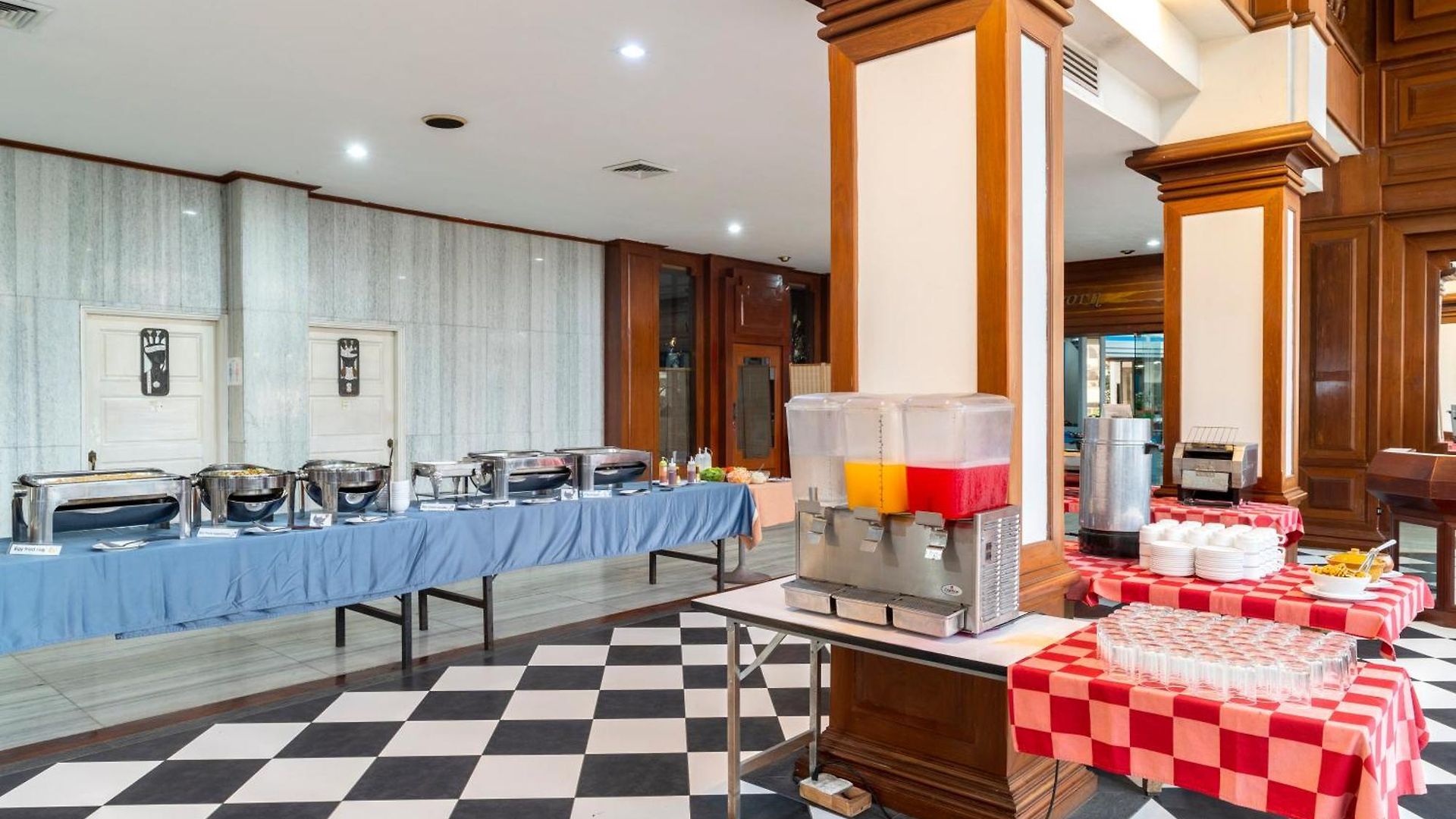 โรงแรม โรงแรมเวลคัม พลาซ่า Pattaya