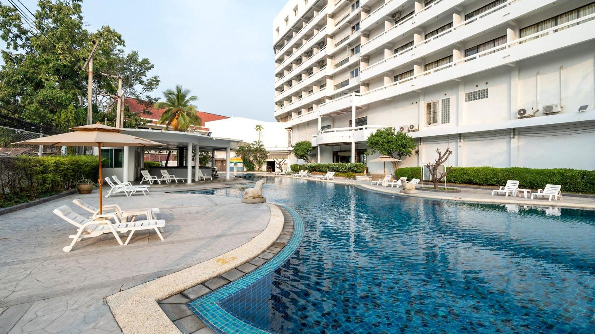 โรงแรมเวลคัม พลาซ่า โรงแรม