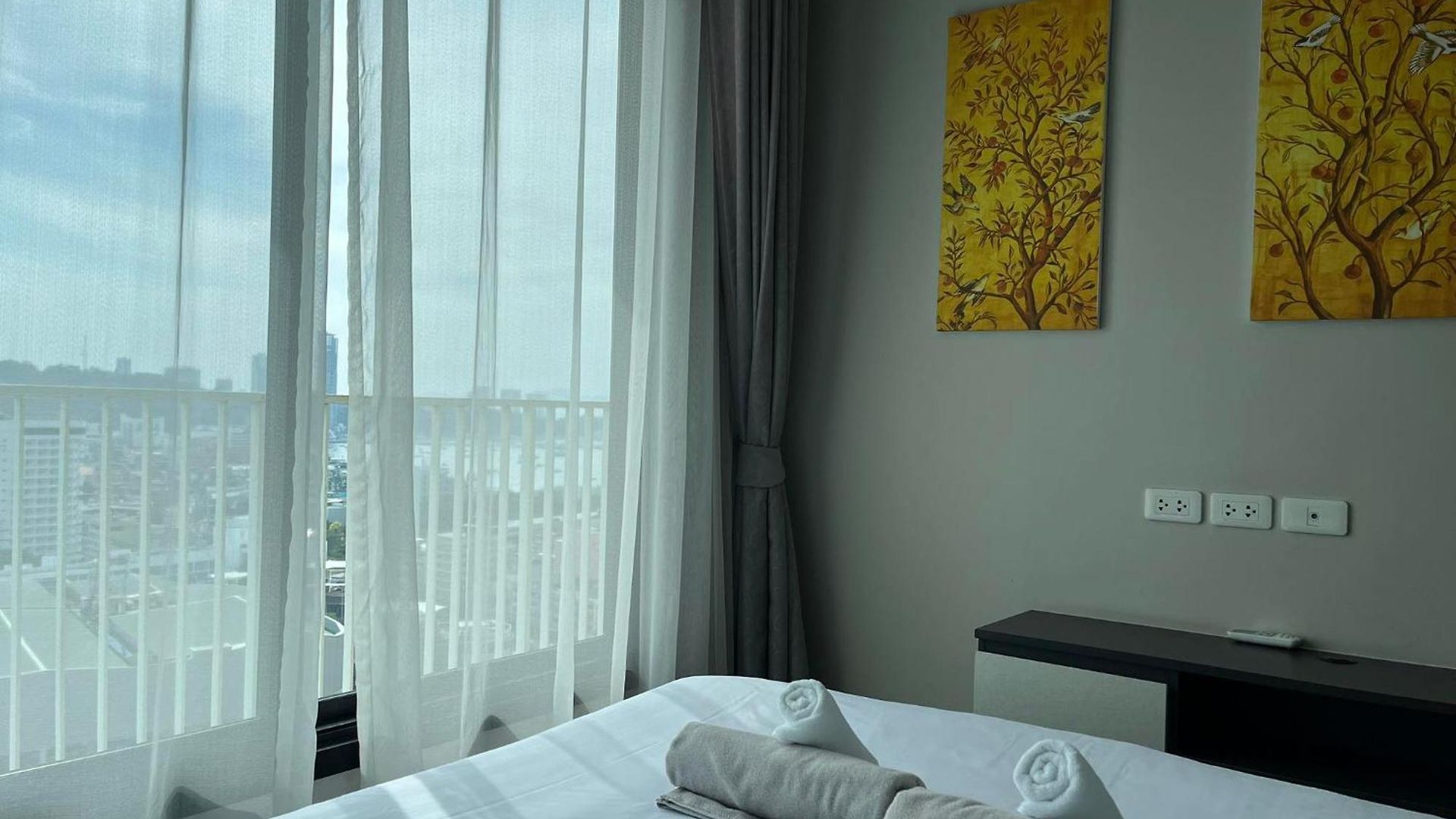 The Base Prime - อพาร์ทเม้น Pattaya