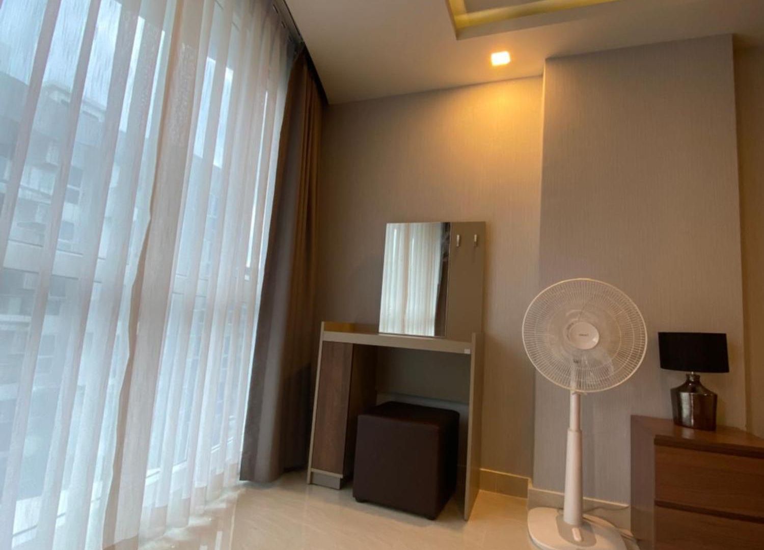 Large Deluxe Grand Avenue * Pattaya