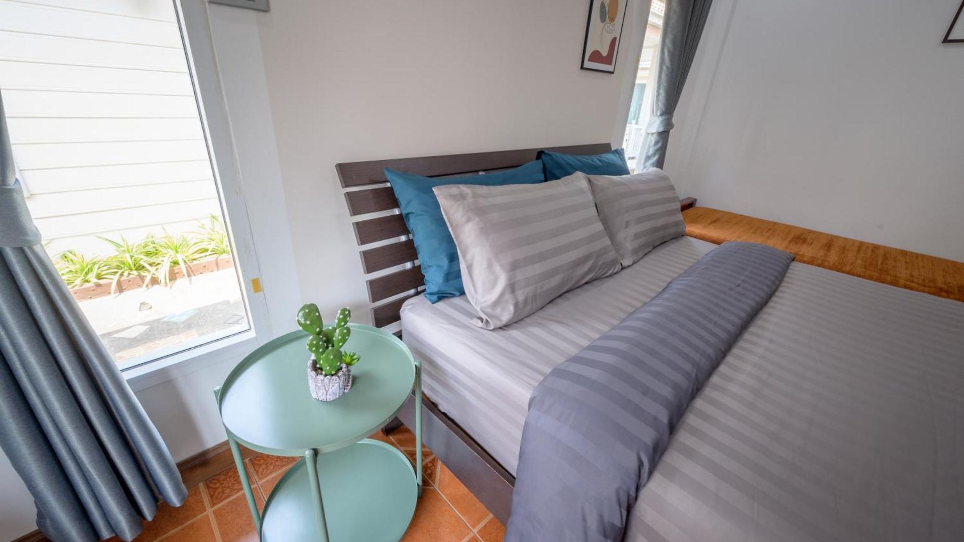 โรงแรม Halo Sea Koh Larn Pattaya