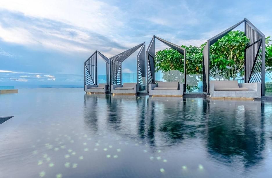 อพาร์ทเม้น The Edge Seaview Pattaya