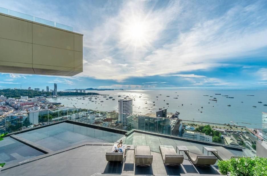 The Edge Seaview