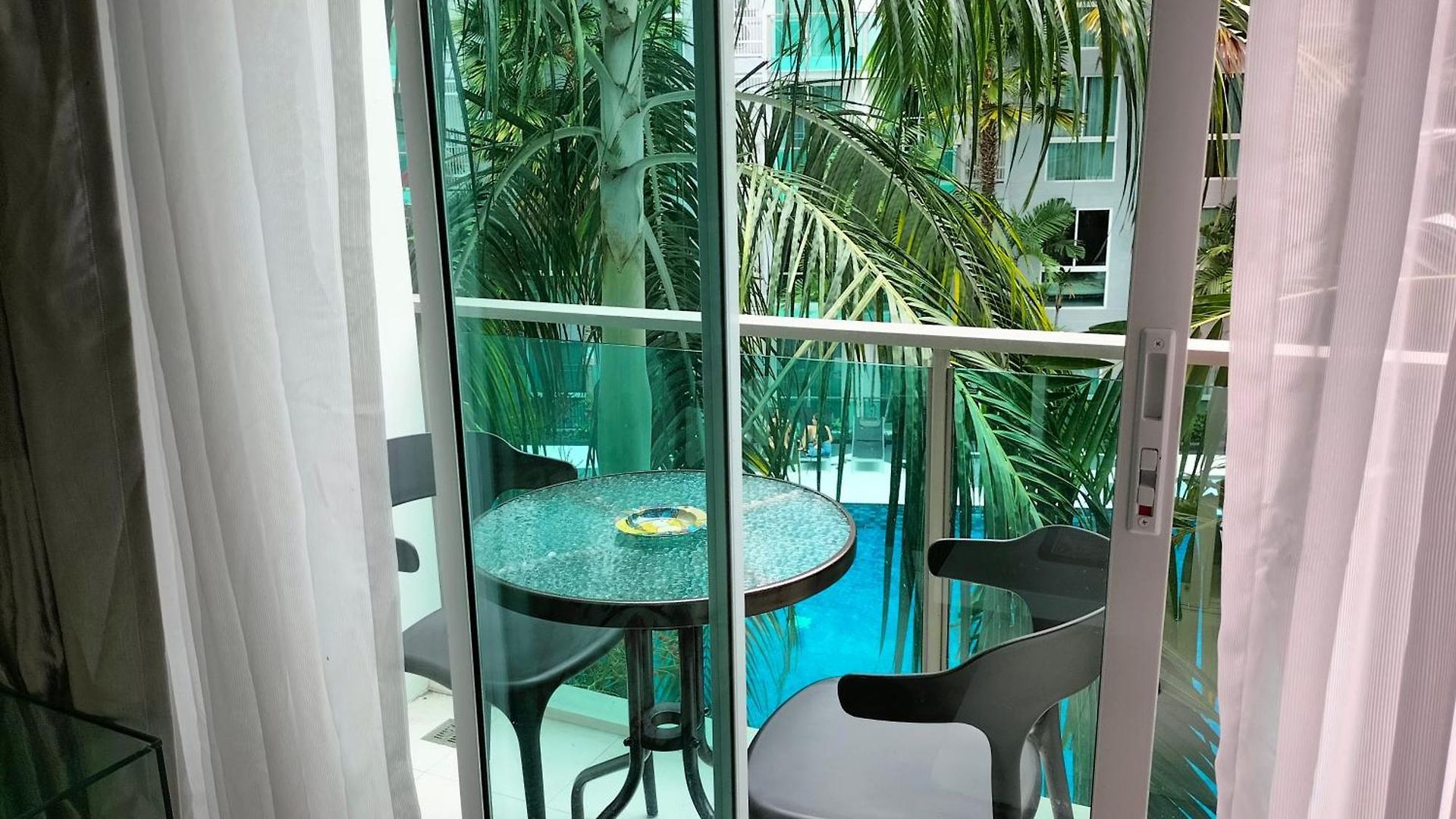Apartment Center Residents Pattaya
