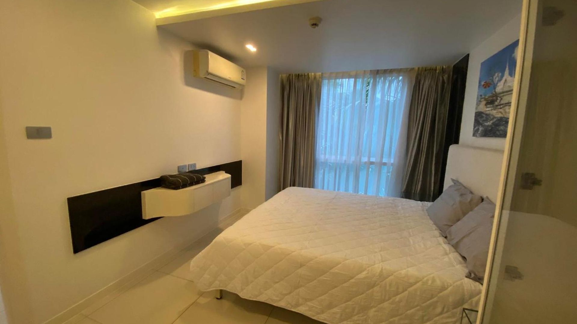 Center Residents Apartment