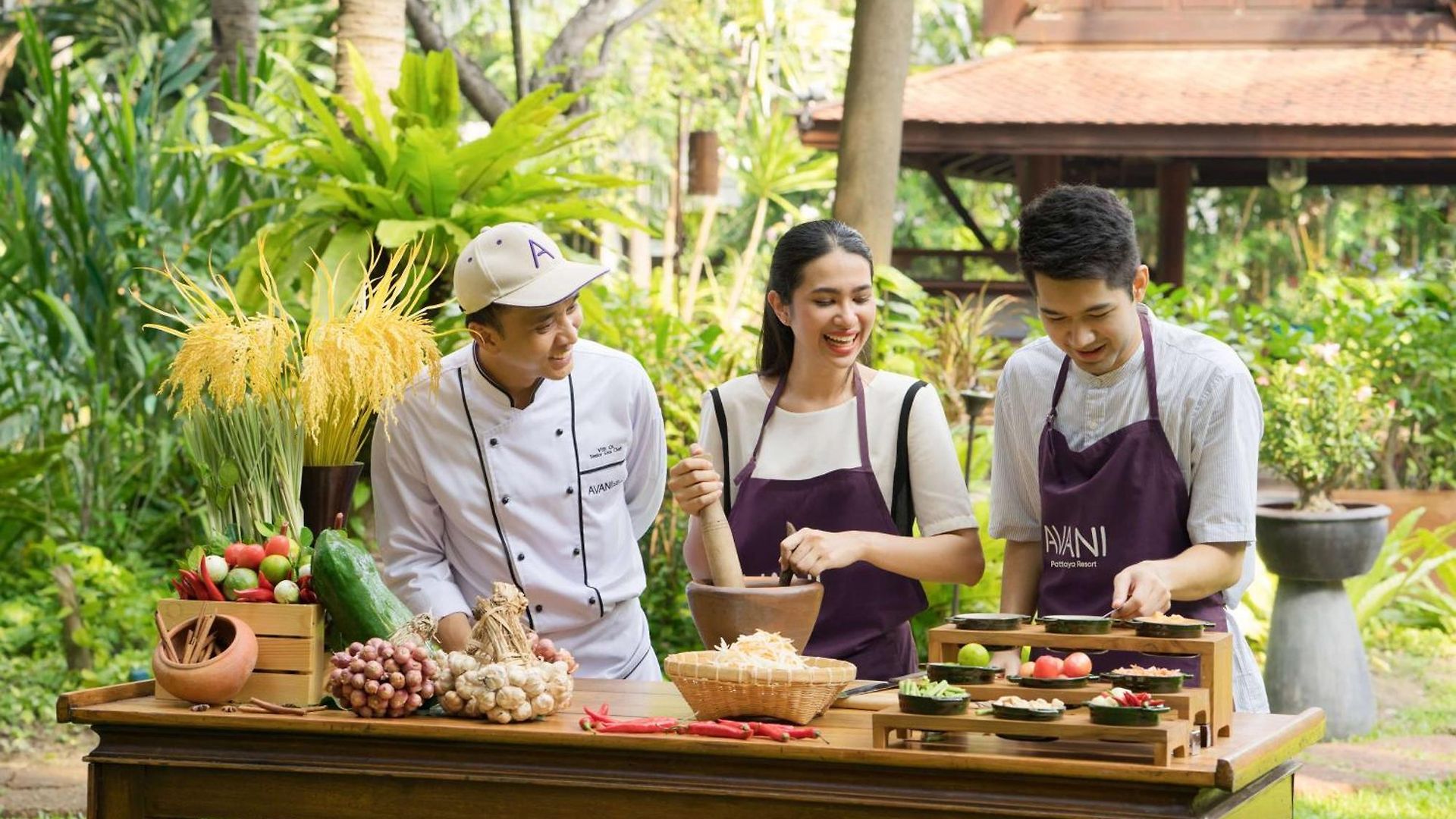 โรงแรม Avani 5*
