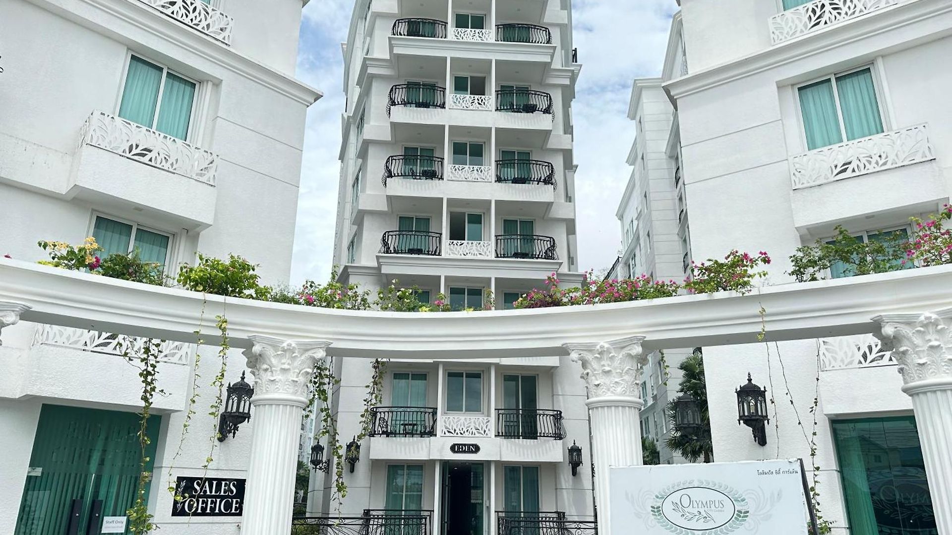 Olympus Garden By Jack * Pattaya
