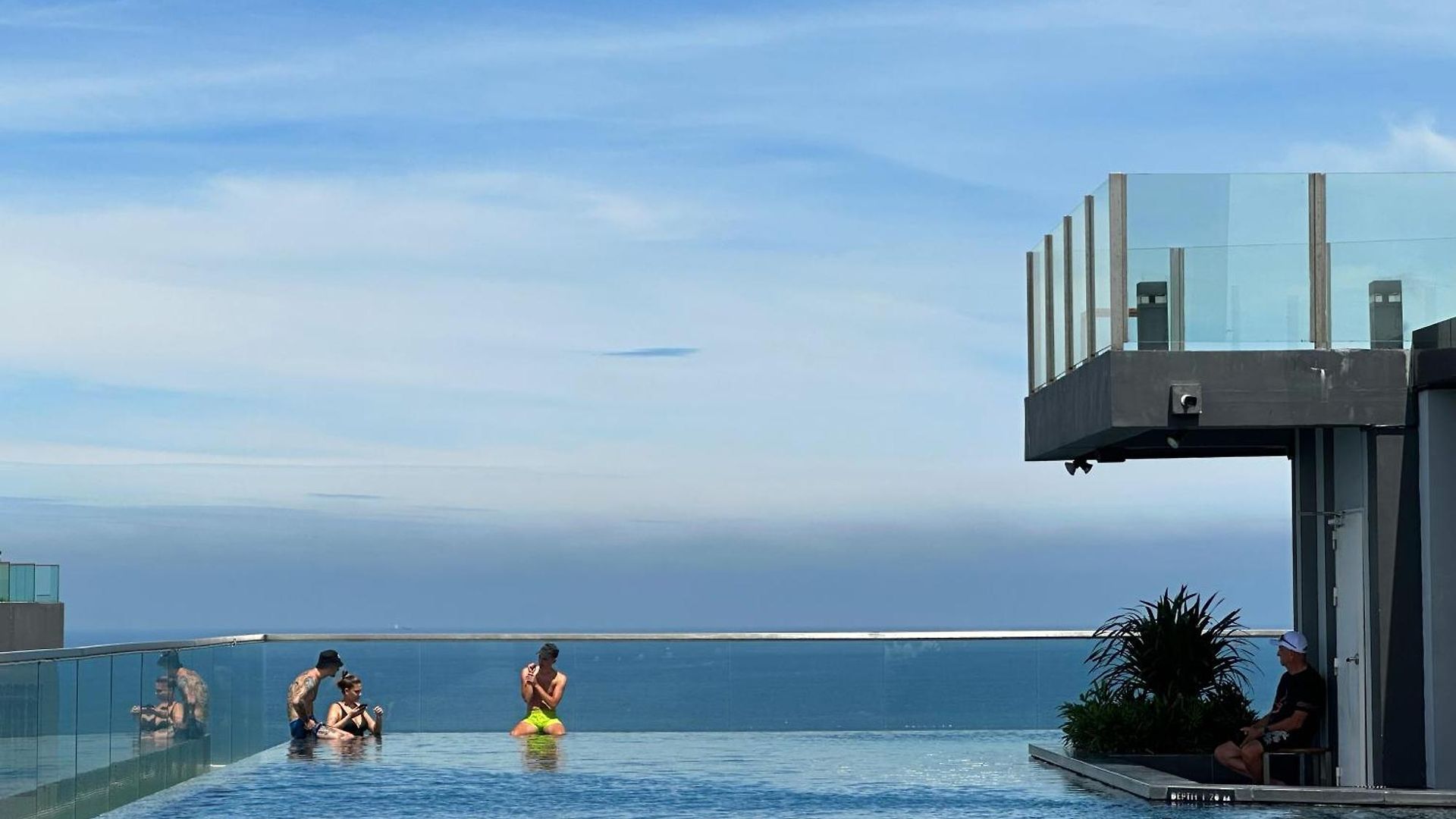 The Base By Wwc 3* Pattaya