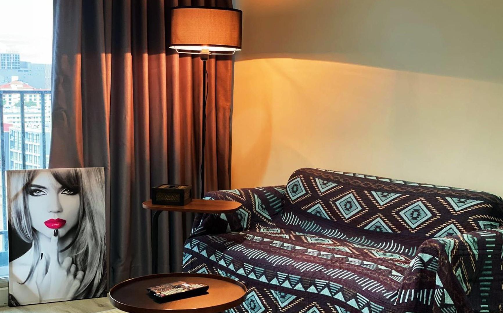 芭提雅fnb 无边泳池 อพาร์ทเม้น Pattaya