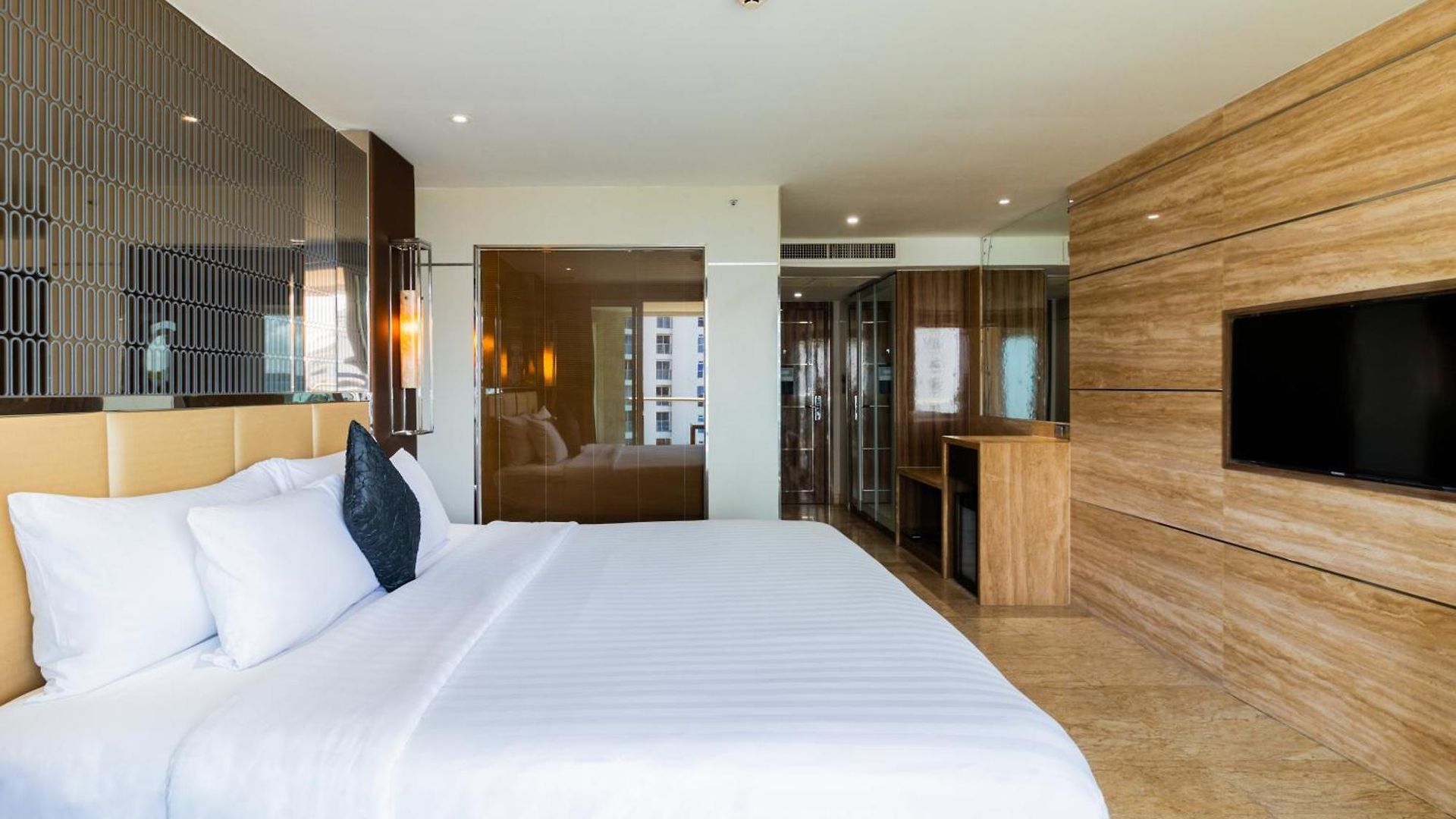 โรงแรม The Sanctuary Pattaya, Bw Signature Collection 5*